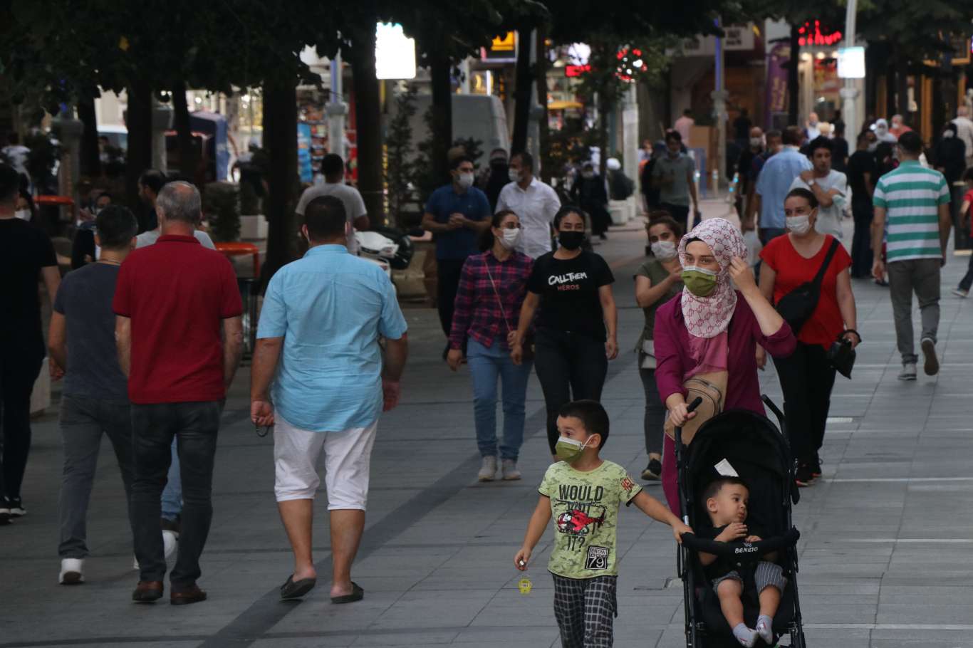 Vatandaşlar online eğitim sistemi ve internet fiyatlarına çare bulunmasını istiyor
